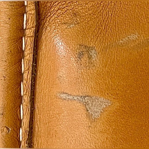 Louis Vuitton authentic vintage garment bag w/keys & hangers, in great condition - Picture 15 of 17